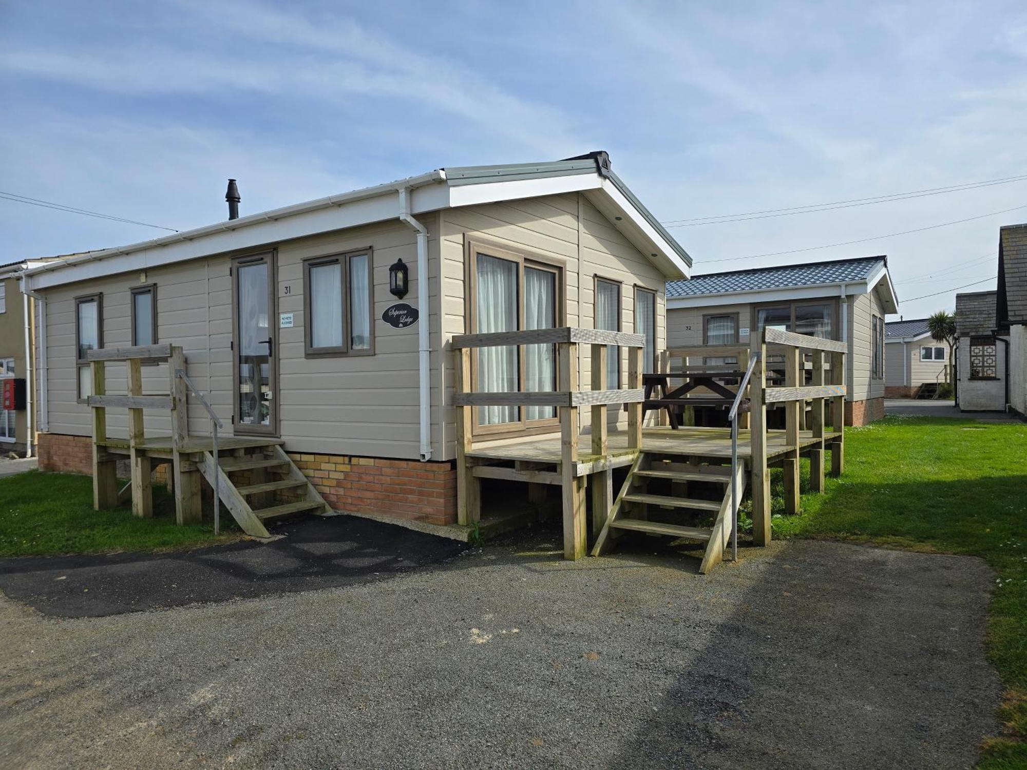 Castaways Holiday Park Hotel Bacton  Exterior photo